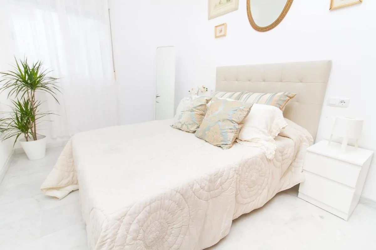 C71 - Cool 1 Bedroom Apartment Capuchinos Malaga